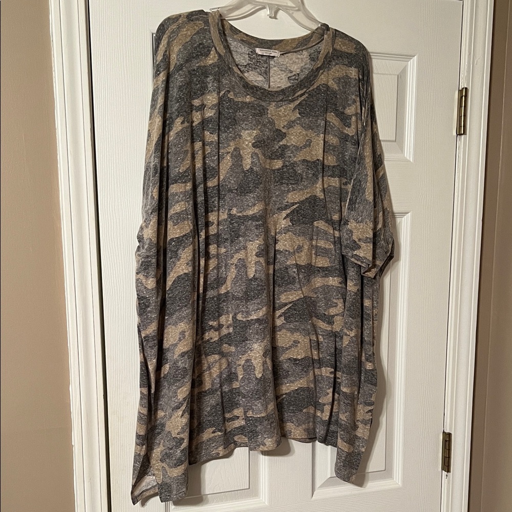 Chic Soul Camouflage Blouse - Gray and Tan